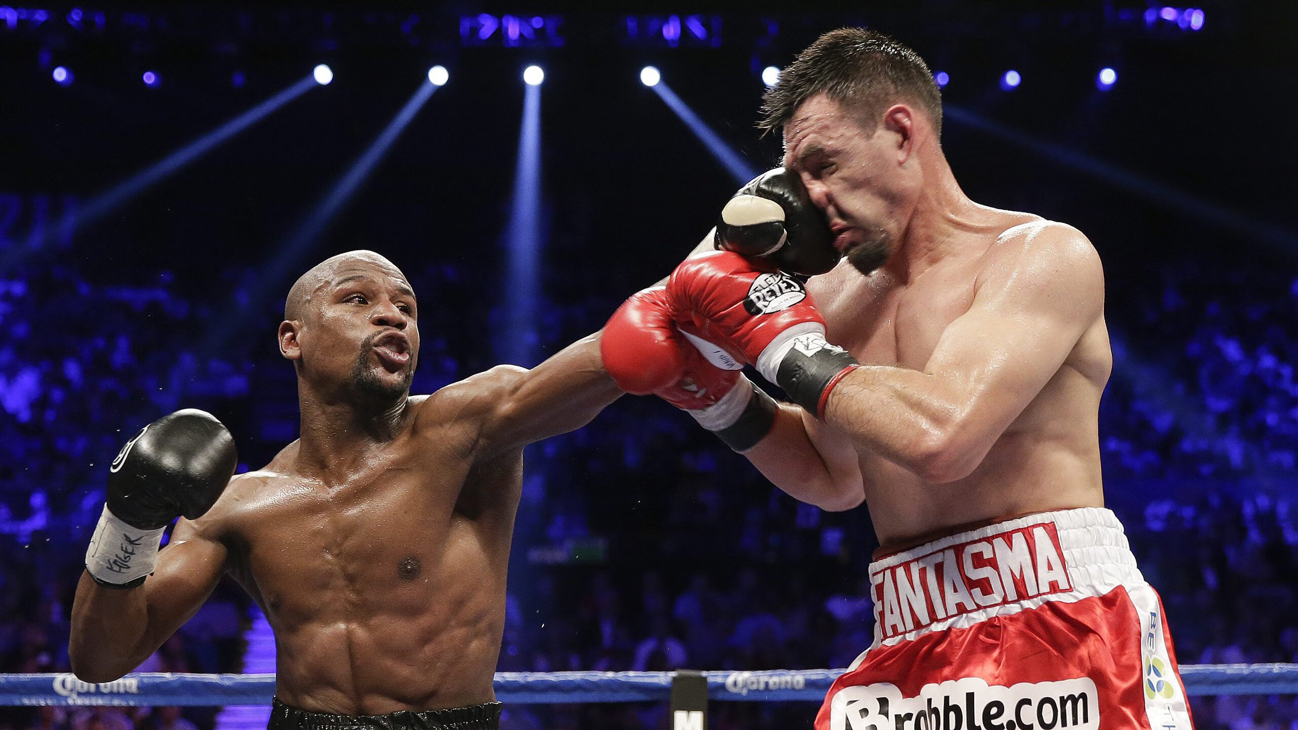 “牛仔3K亲子跑:香港赛道上的家庭欢乐时光”